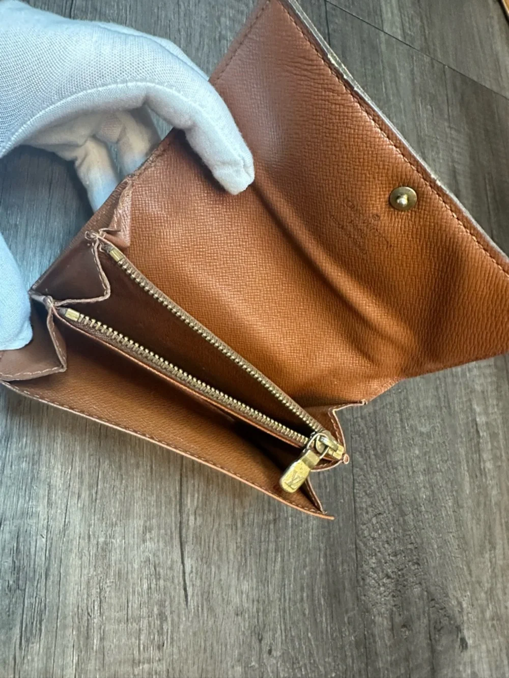 Louis Vuitton Monogram wallet, Porte Monnaie Billets Tresor - Picture 5 of 8